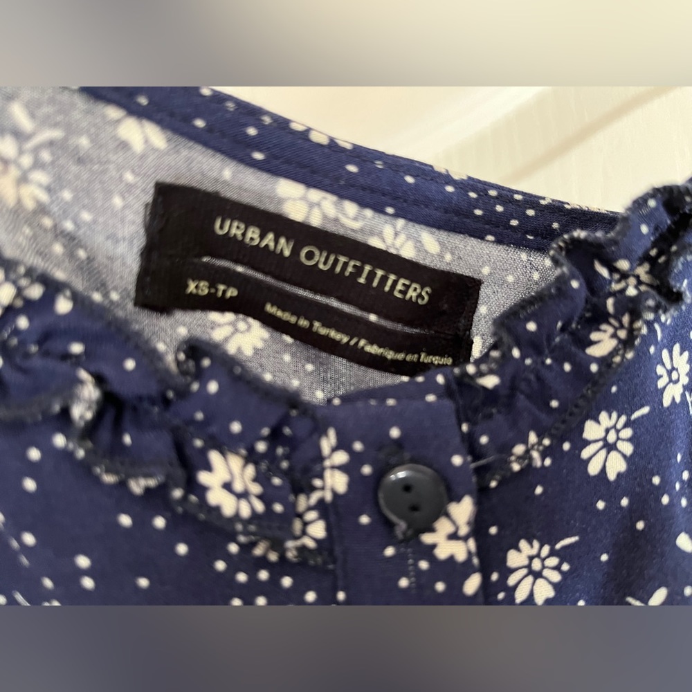 Urban Outfitters Easy Ruffle Jumpsuit (XS) - Picture 5 of 7